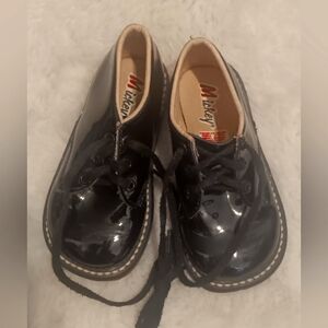 Kids' Mickey shoes